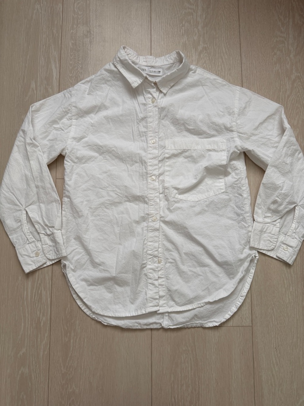 ✨ Zara White Long Sleeve Button-Up Shirt